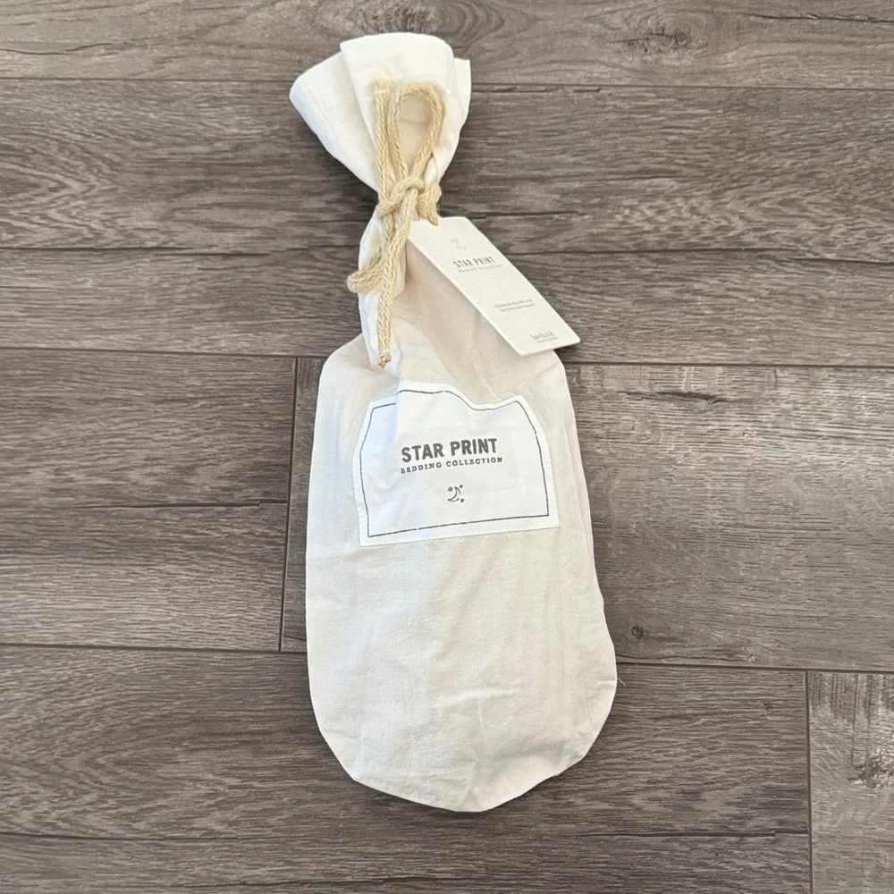 Restoration Hardware RH Baby Star Print Pillow Case - Petal Pink and Grey